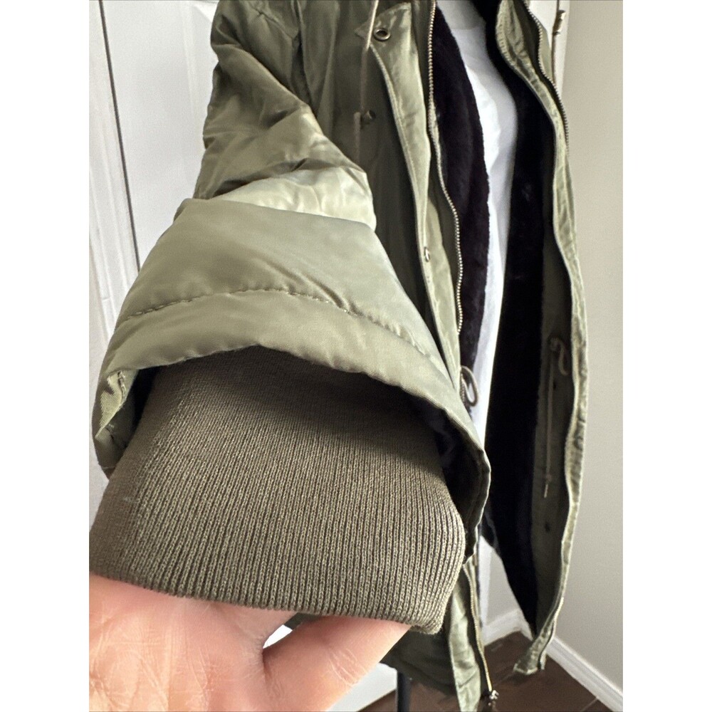 Gap Big Puff Jacket Women Sz Green Long Sleeve Zipper Pockets Fluffy - Picture 12 of 16